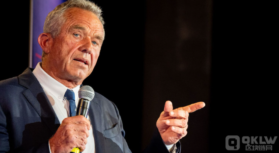 小羅伯特·肯尼迪提出美國政府購買6150億美元比 圖片