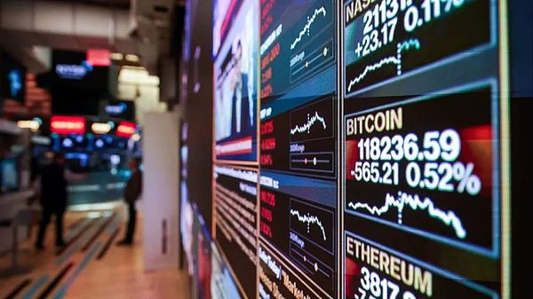 特朗普退休金新政引發(fā)爭議：民主化投資還是系統(tǒng) 圖片